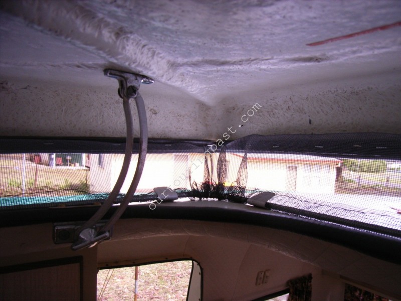 Flyscreen Hatch 4.jpg