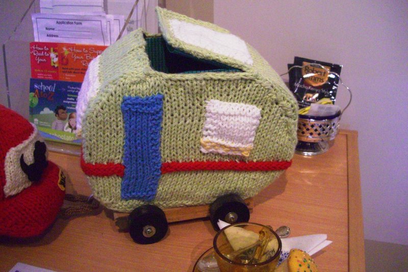 Knitted caravan 2-c.jpg