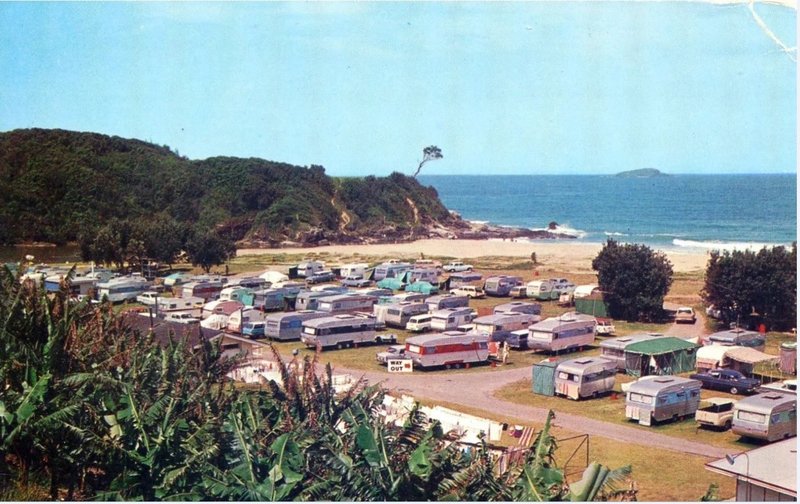Banana Bowl Caravan Park Coffs harbour c1963.jpg